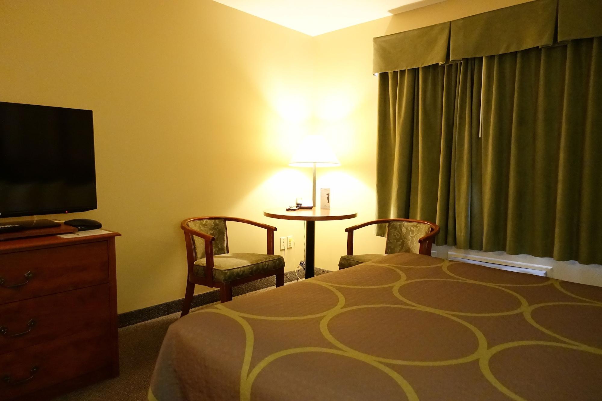 Super 8 By Wyndham Sault Ste Marie On Hotel Ngoại thất bức ảnh