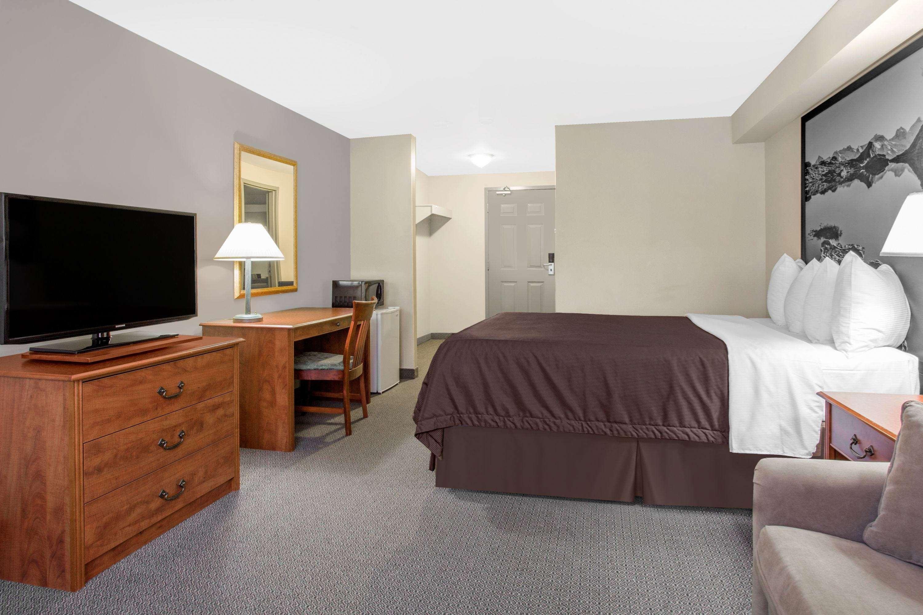 Super 8 By Wyndham Sault Ste Marie On Hotel Ngoại thất bức ảnh