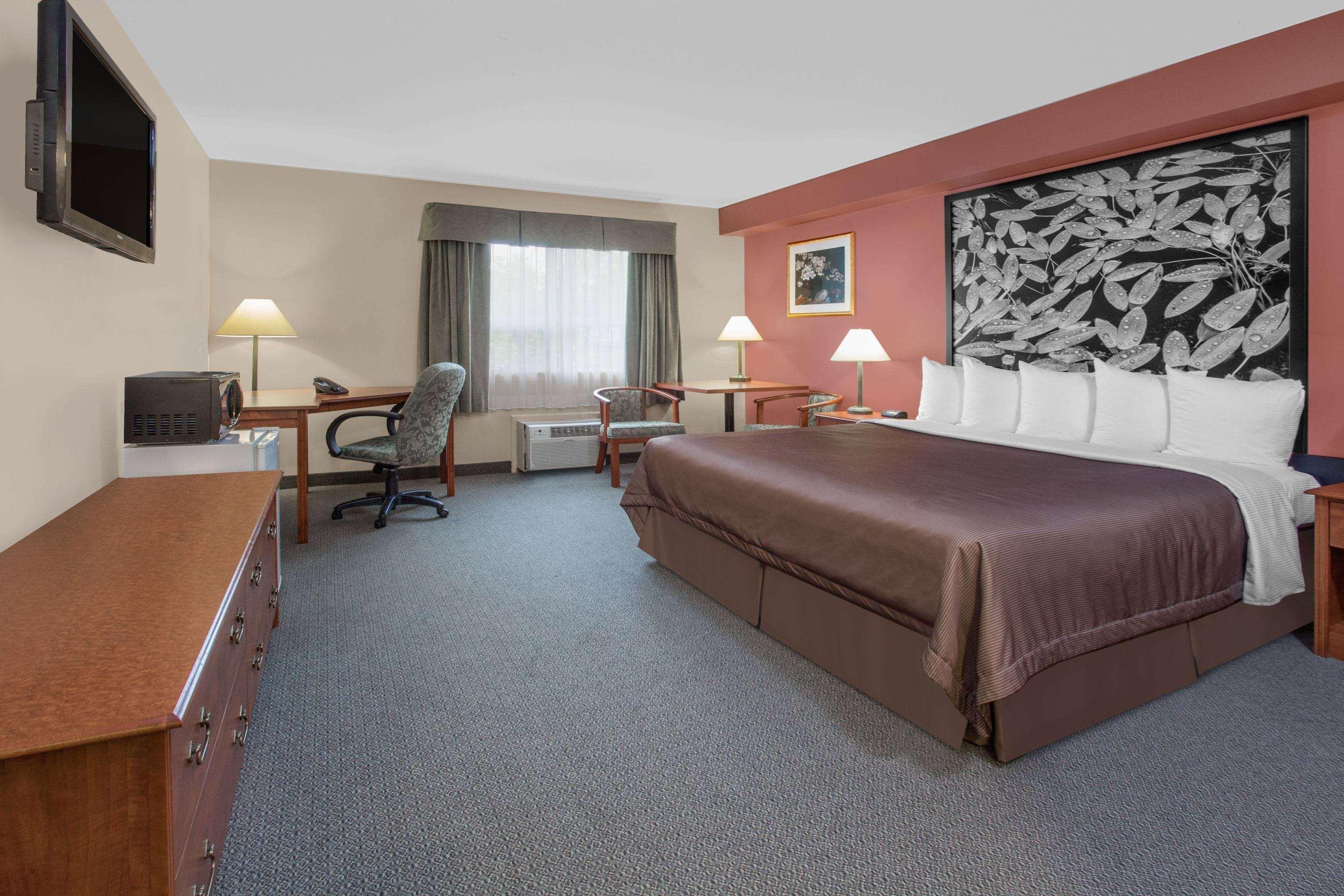 Super 8 By Wyndham Sault Ste Marie On Hotel Ngoại thất bức ảnh