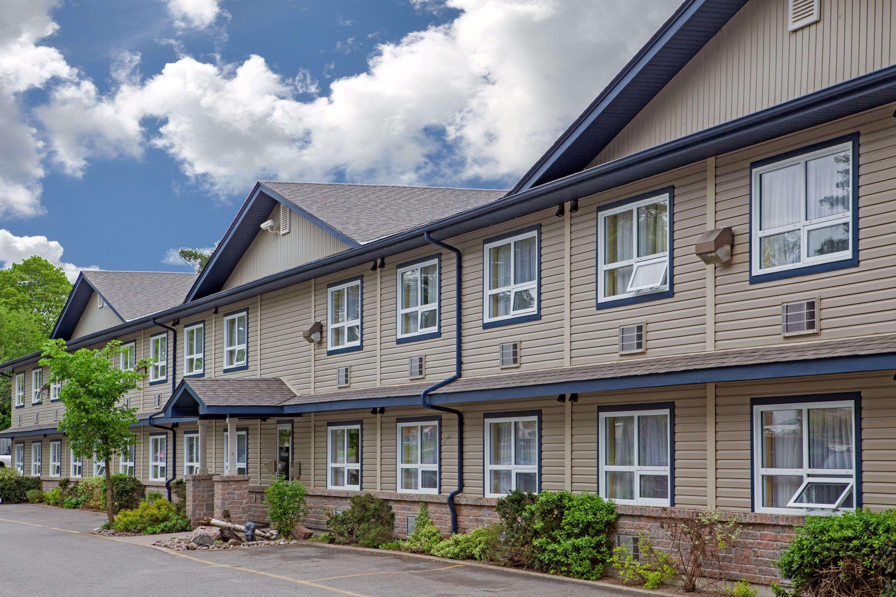 Super 8 By Wyndham Sault Ste Marie On Hotel Ngoại thất bức ảnh